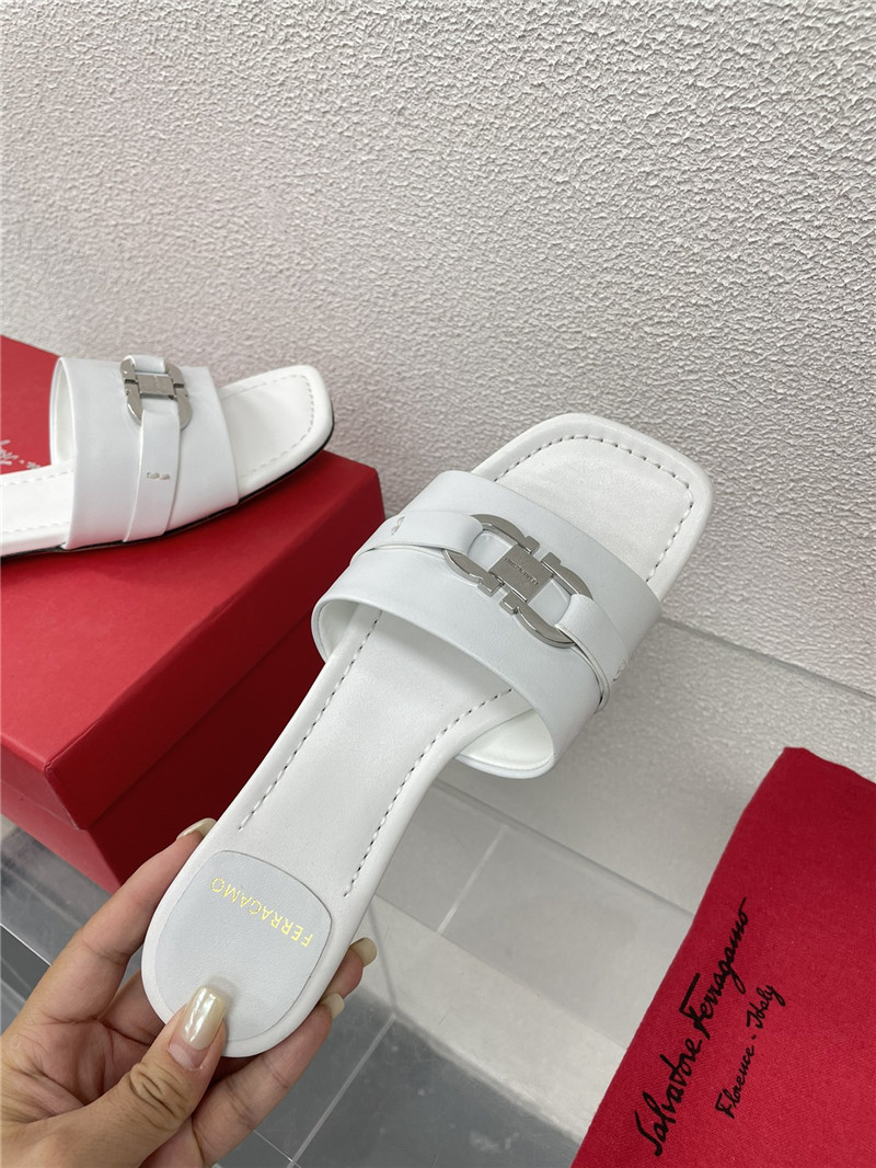 Salvatore Ferragamo flat slides replica shoes