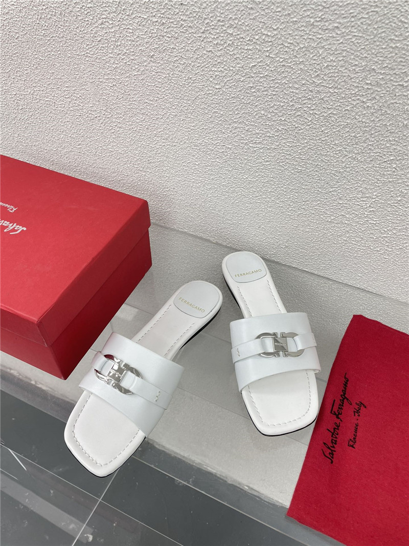 Salvatore Ferragamo flat slides replica shoes
