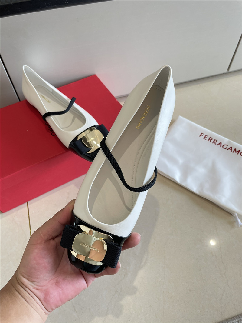 salvatore ferragamo ballet flats Marg*e1a replica shoes