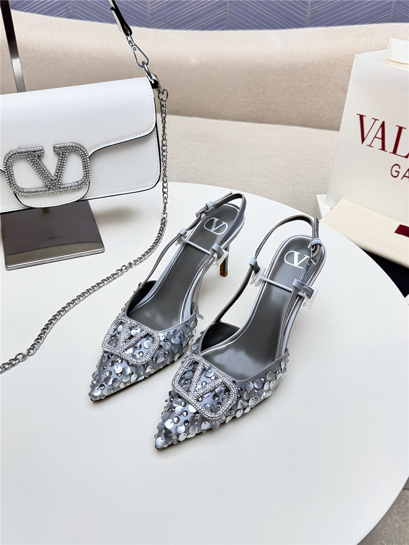 Va1e*ntin0 v logo buckle high heel sandals replica shoes