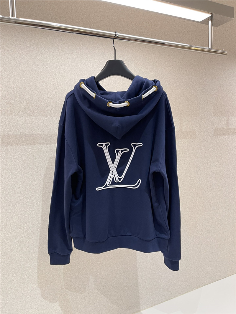 l0vis Vvtt0n signature hoodie sweatshirt
