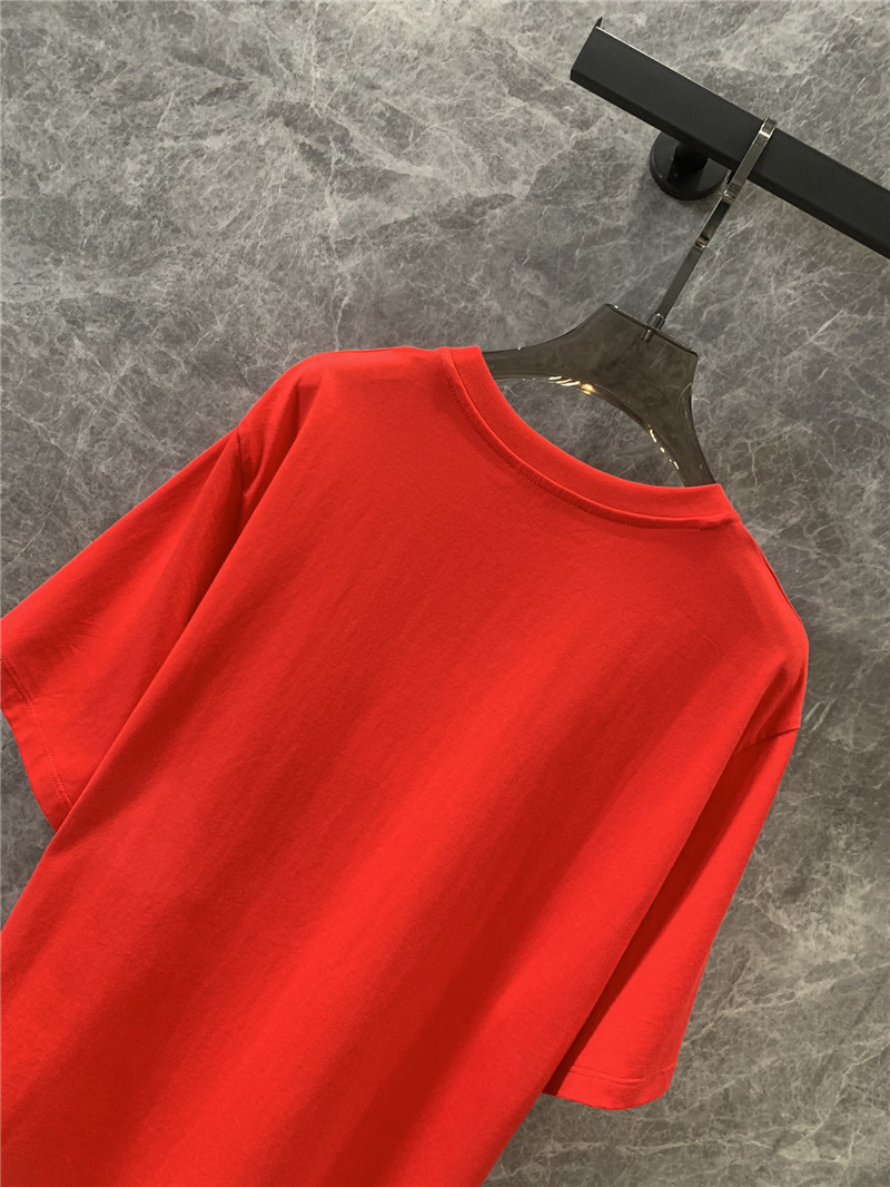 Vanitoo round neck short-sleeved T-shirt replicas clothes