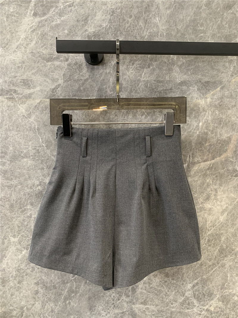 Pra*a high waist catwalk shorts replicas clothes