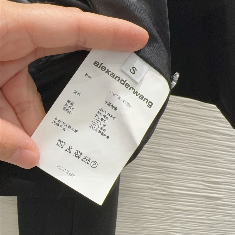 A1exa*der wang classic fake two piece suit replicas clothes