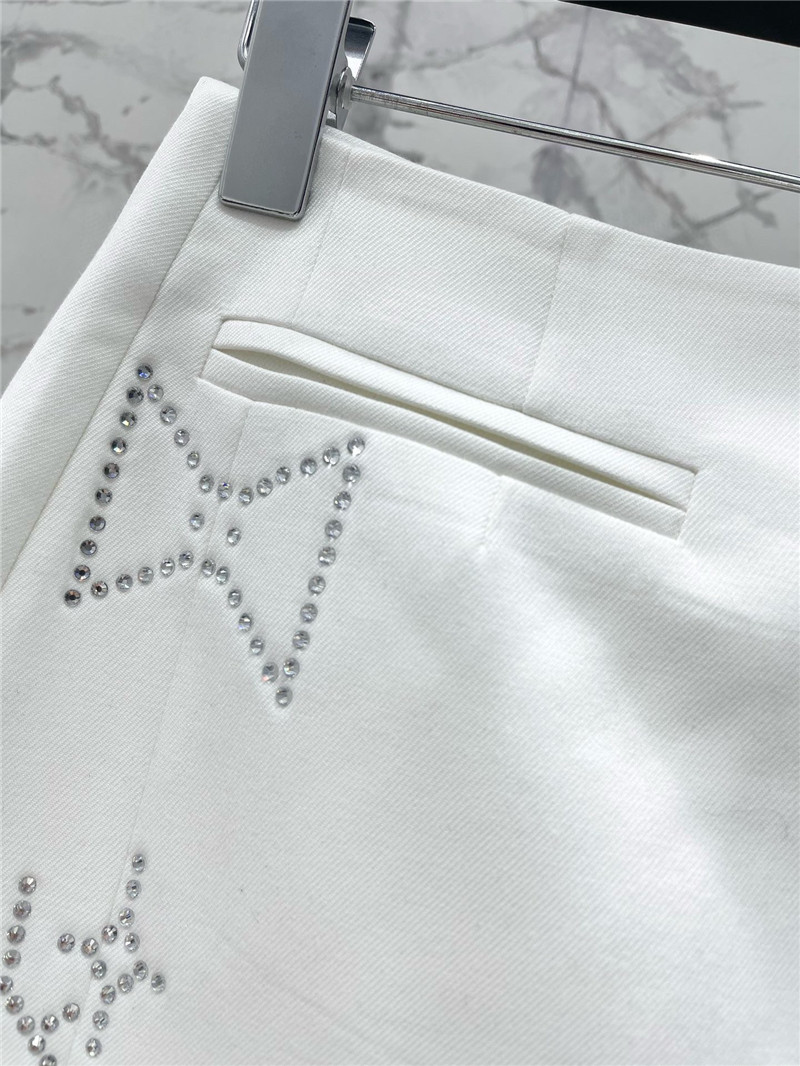 y51 hot D1am0nd suit replica clothing sites