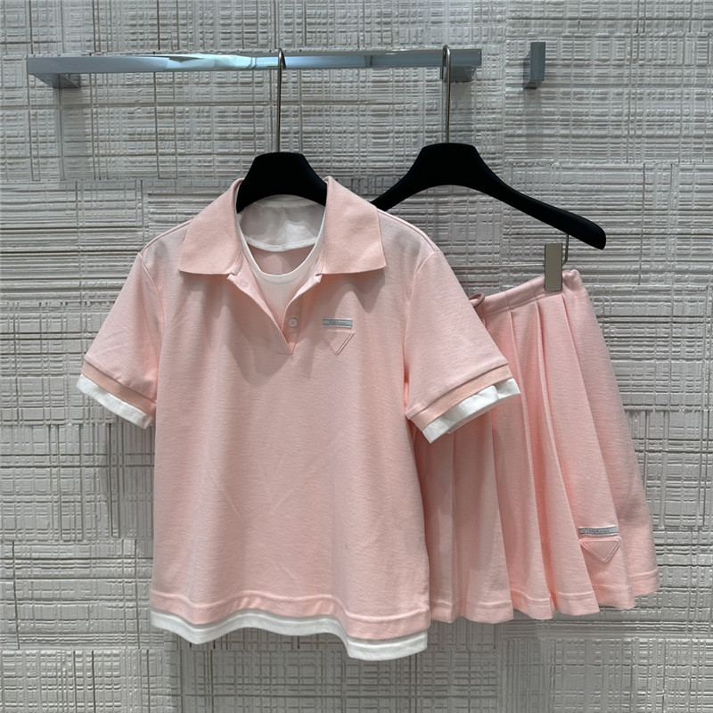 Pra*a fake two-piece top + pleated skirt replica d&g clothing