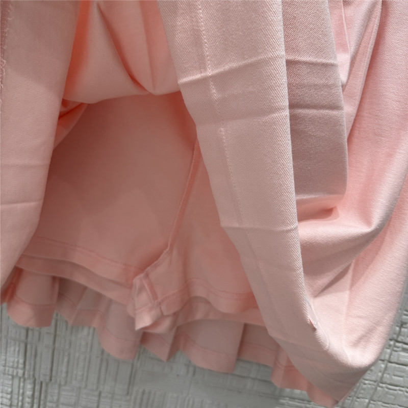 Pra*a fake two-piece top + pleated skirt replica d&g clothing