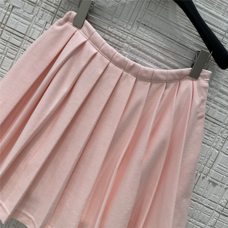 Pra*a fake two-piece top + pleated skirt replica d&g clothing