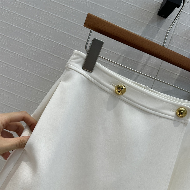 Va1e*ntin0 metal buckle midi skirt replica clothing sites