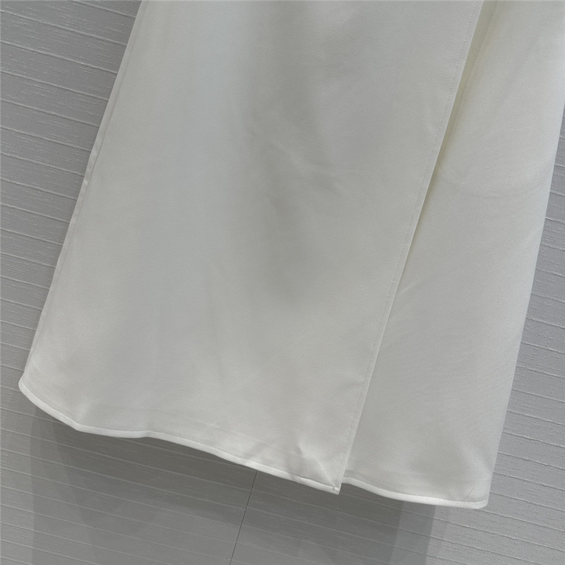 Va1e*ntin0 metal buckle midi skirt replica clothing sites