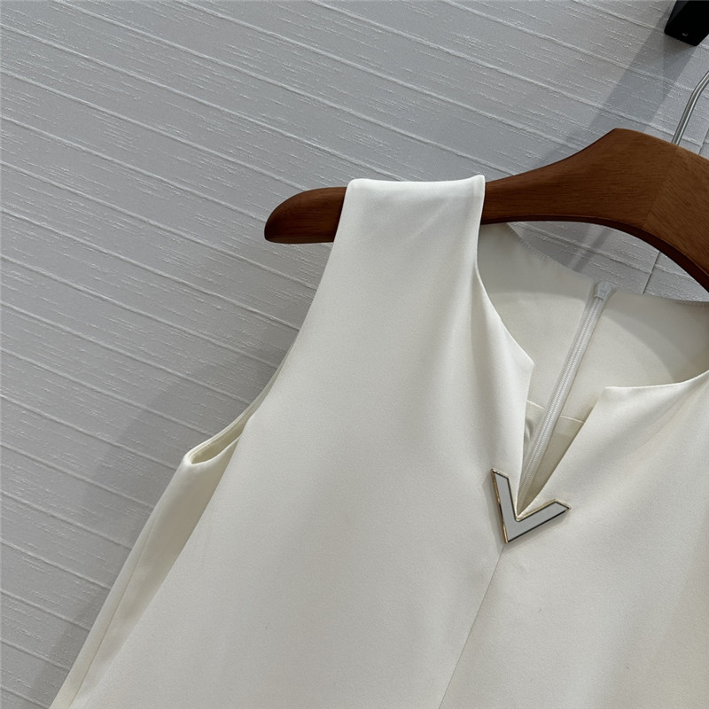Va1e*ntin0 heavy luxury dress replicas clothes