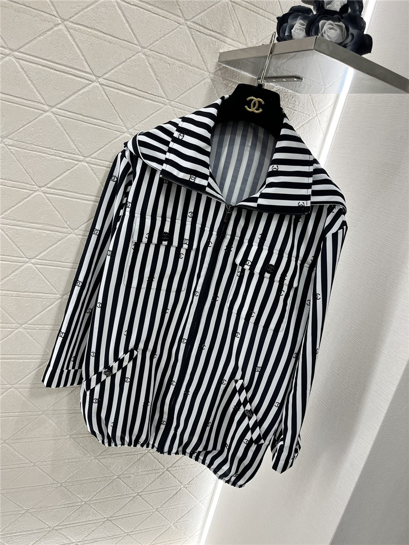 ch**el hot D1am0nd double c striped hooded jacket replicas clothes