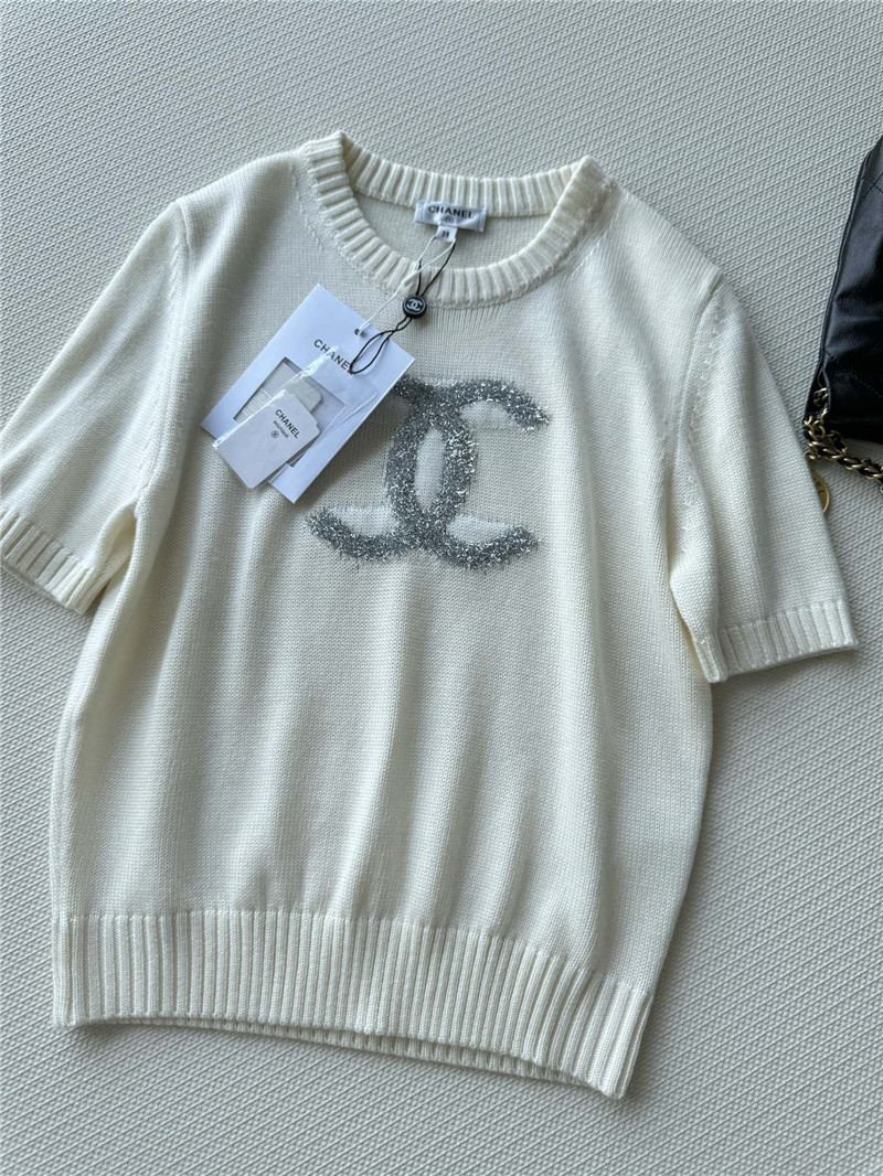 Ch**el logo jacquard knit t-shirt white
