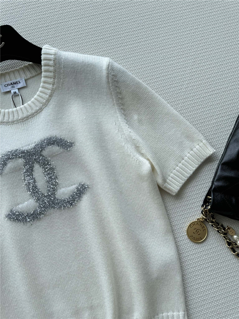 Ch**el logo jacquard knit t-shirt white
