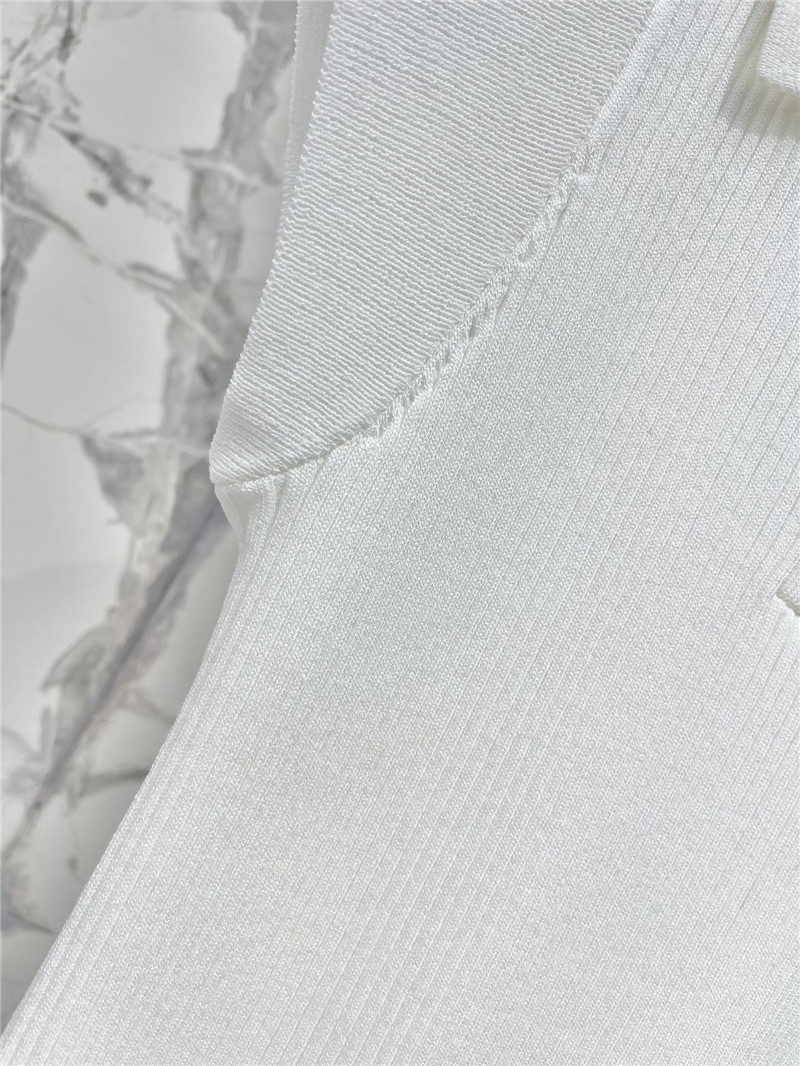 D10r bee top blouse replicas clothes