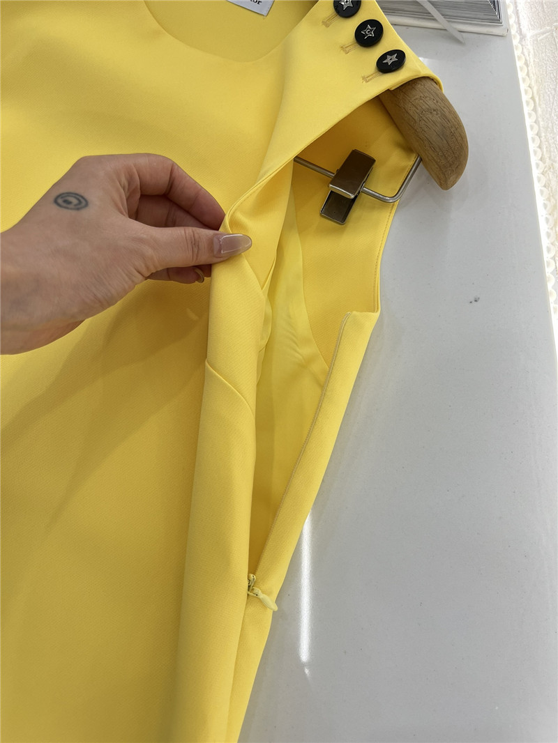 D10r straight shoulder dress replica clothing sites