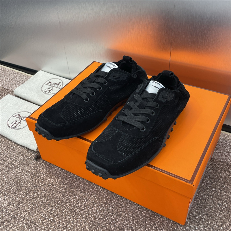 H**me5 black flat round toe lace-up sneakers