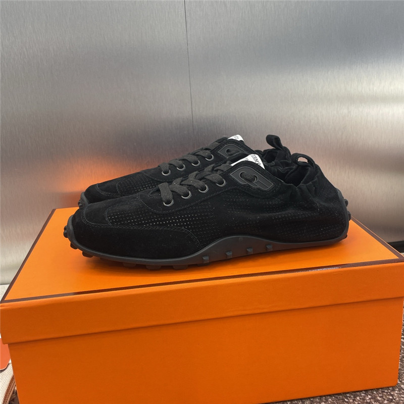 H**me5 black flat round toe lace-up sneakers