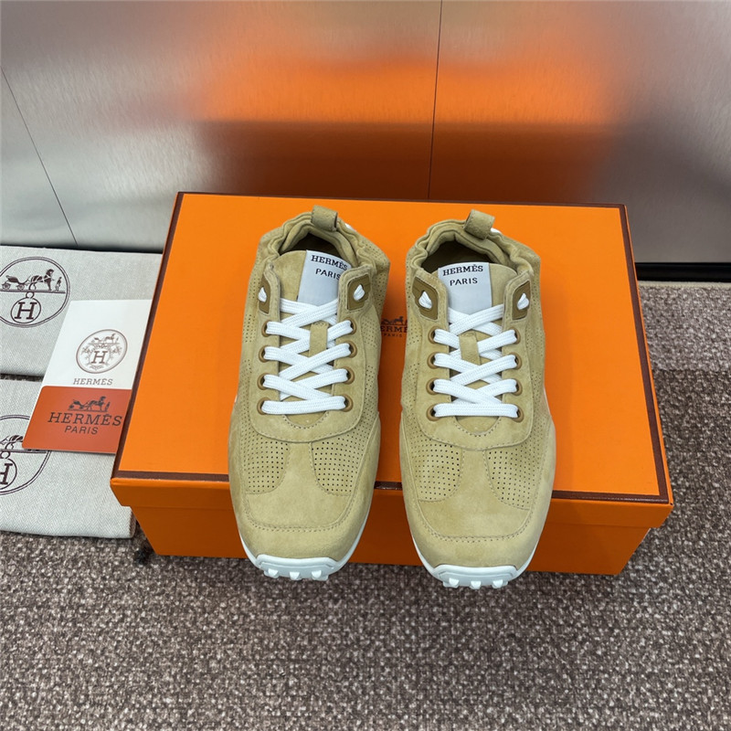 H**me5 beige flat round toe lace-up sneakers