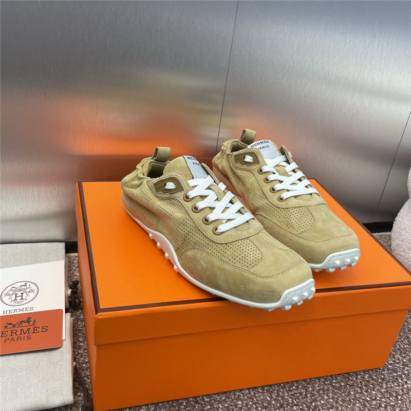 H**me5 beige flat round toe lace-up sneakers