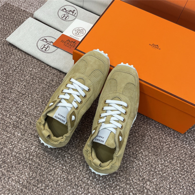 H**me5 beige flat round toe lace-up sneakers