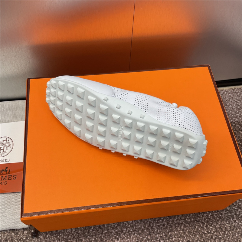 H**me5 white flat round toe lace-up sneakers