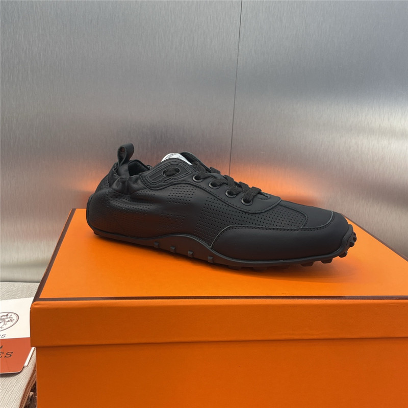 H**me5 black leather flat round toe sneakers