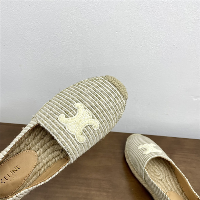 Ce1i*e les triomphe signature canvas espadrille in ecru