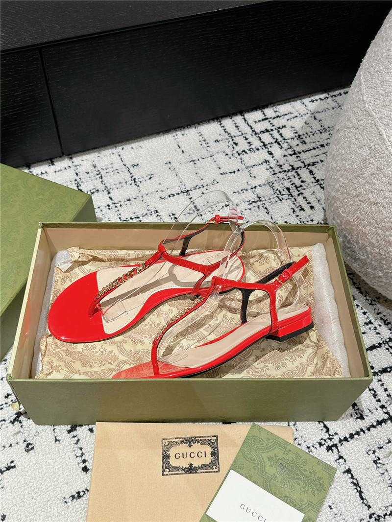 Gvc*1 signoria thong sandal red patent leather