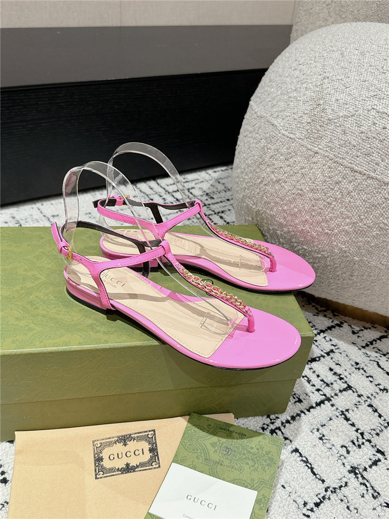 Gvc*1 signoria thong sandal pink patent leather