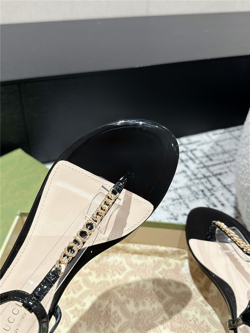 Gvc*1 signoria thong sandal black patent leather