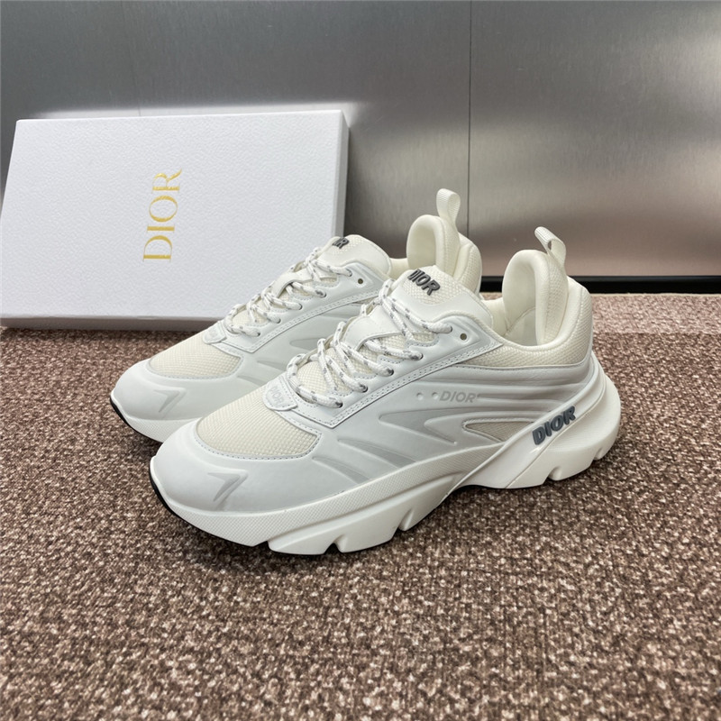 D10r b22 sneakers in white