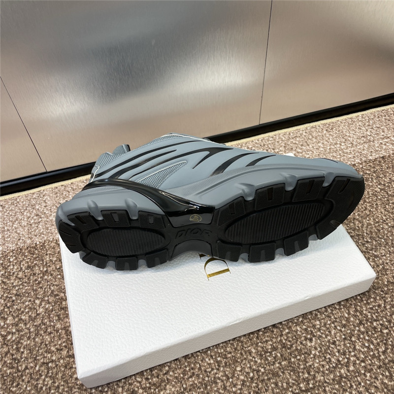 D10r b22 sneakers in blue