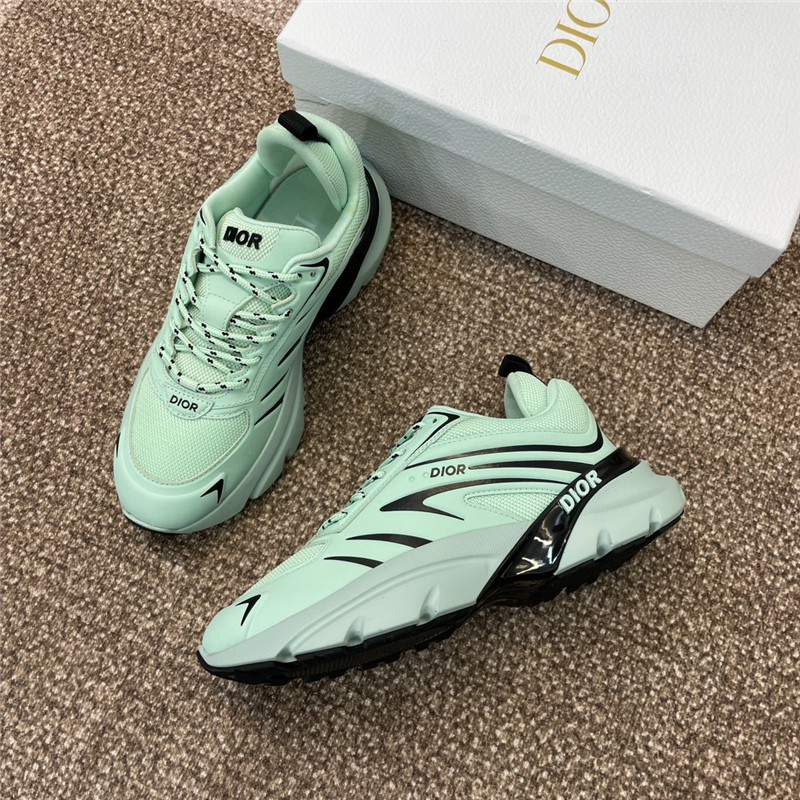 D10r b22 sneakers green