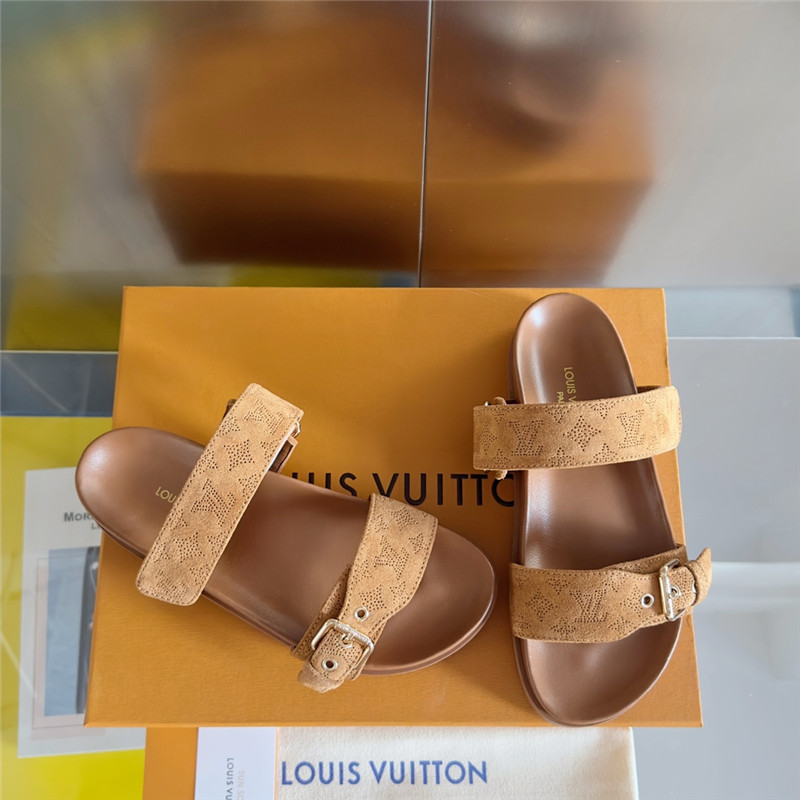 l0vis Vvtt0n bom dia flat comfort mule beige