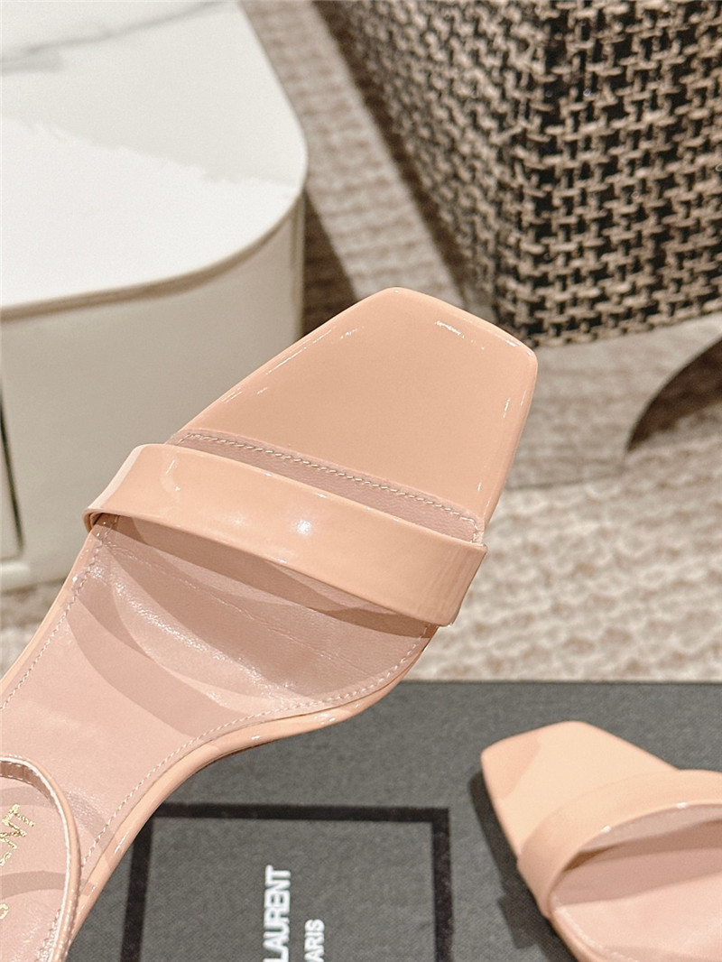 Sa1nt Lau*nt amber sandals nude patent leather