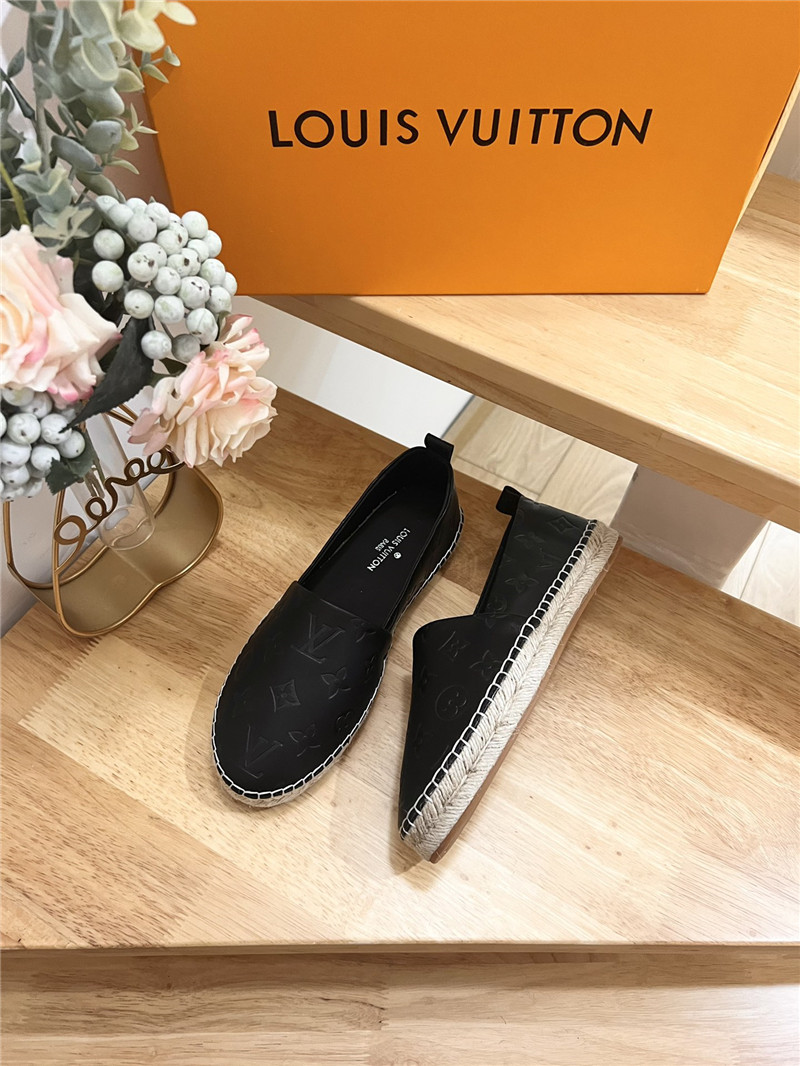 l0vis Vvtt0n bidart espadrilles black leather monogram