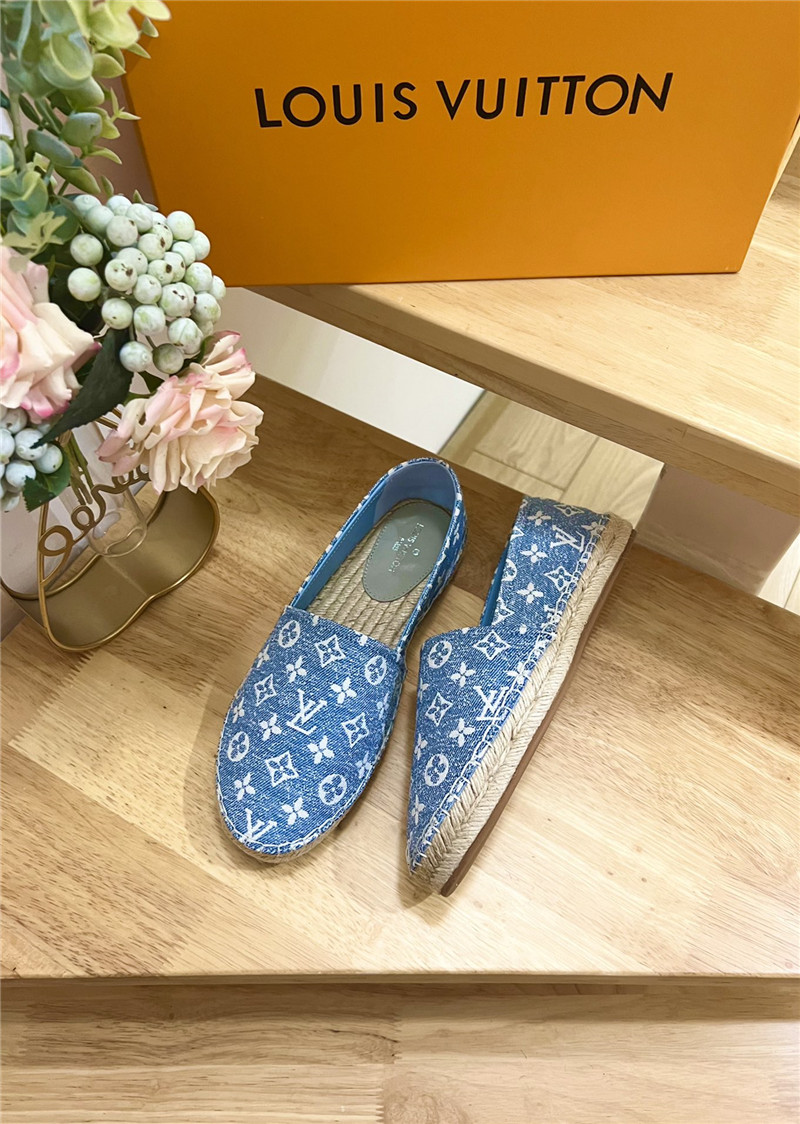 l0vis Vvtt0n bidart espadrilles light blue monogram textile