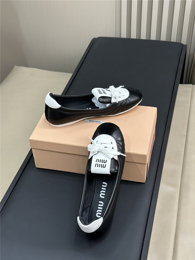 Miu Miu Lace-Up Leather Ballet Flats in Black