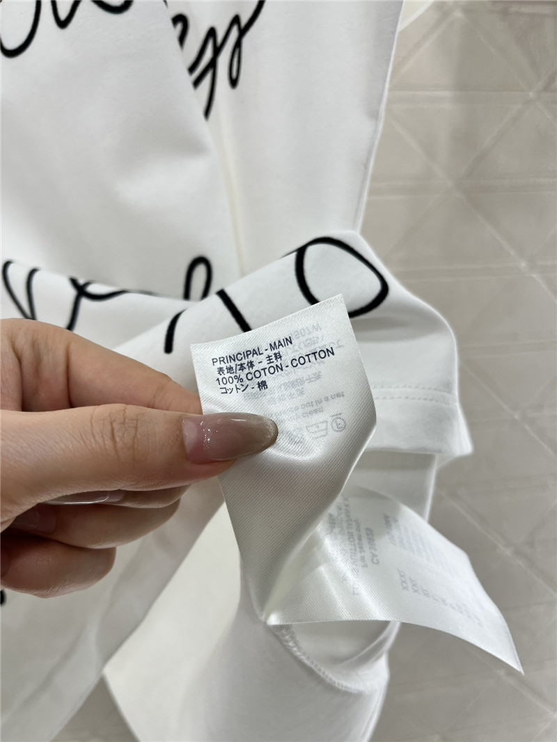 l0vis Vvtt0n lv flocked round neck t-shirt replica clothing sites