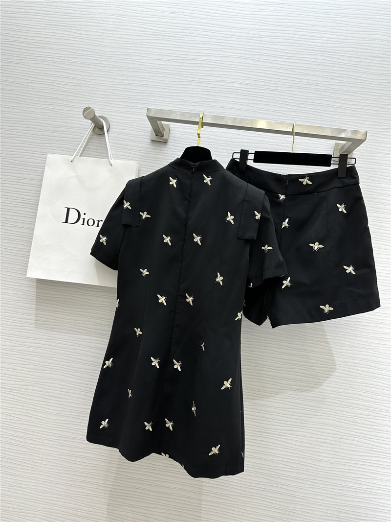 D10r bee embroidered suit replica clothing sites