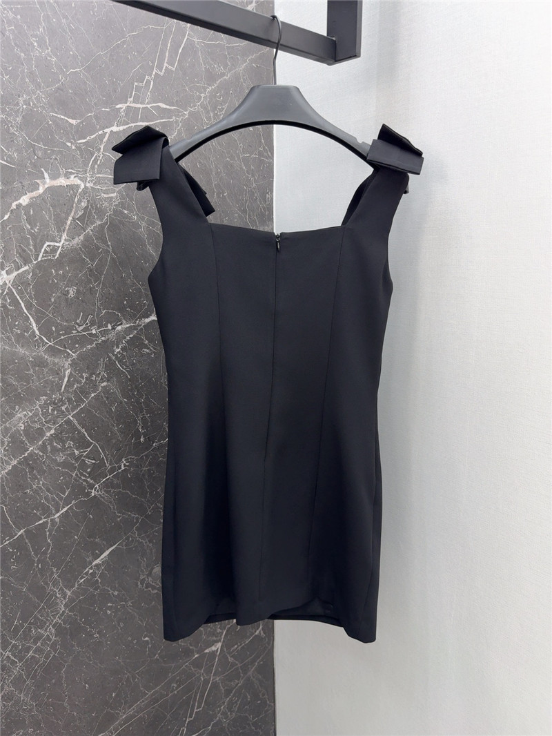 Ch**el shoulder strap bow little black dress replicas clothes