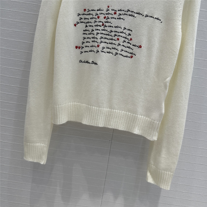 D10ramour embroidered sweater in white