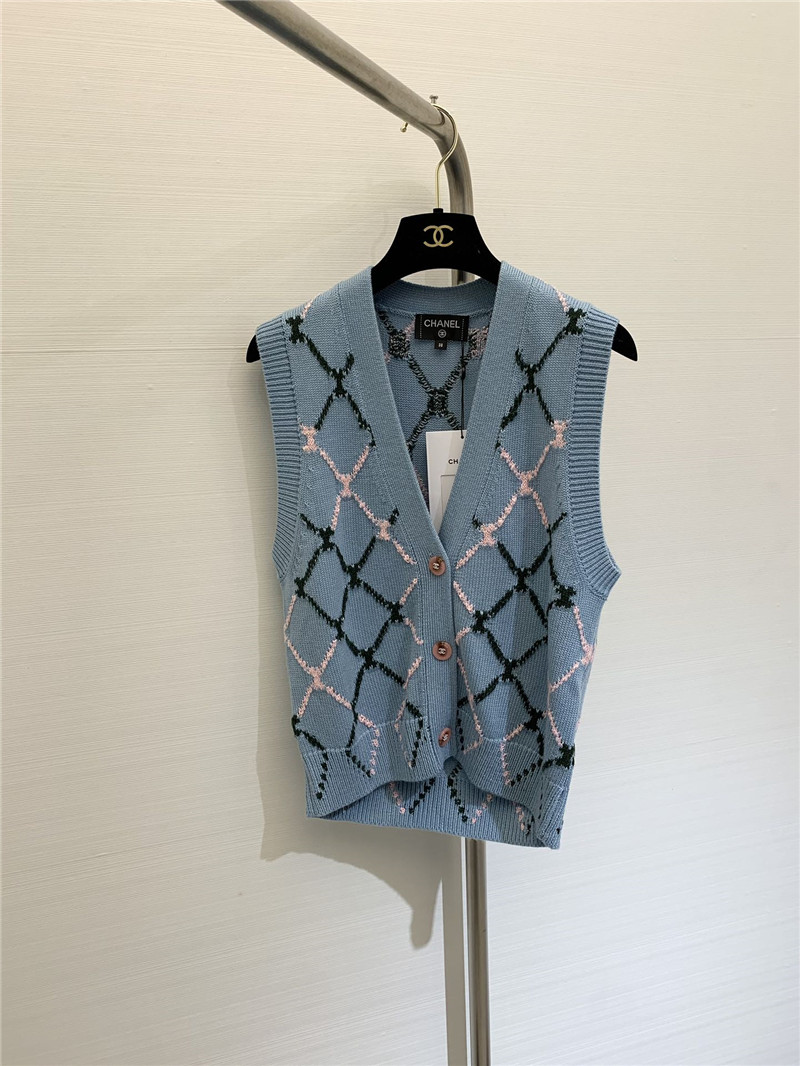 Ch**el knitted   collar vest replica d&g clothing