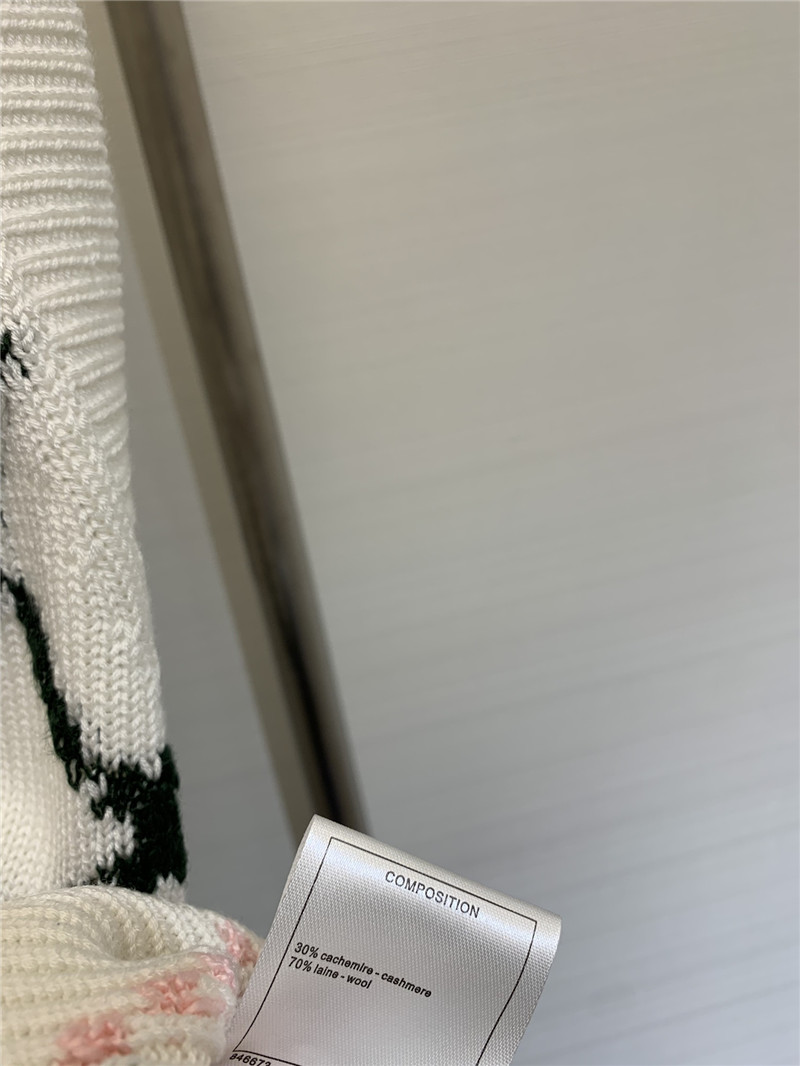 Ch**el knitted   collar vest replica d&g clothing