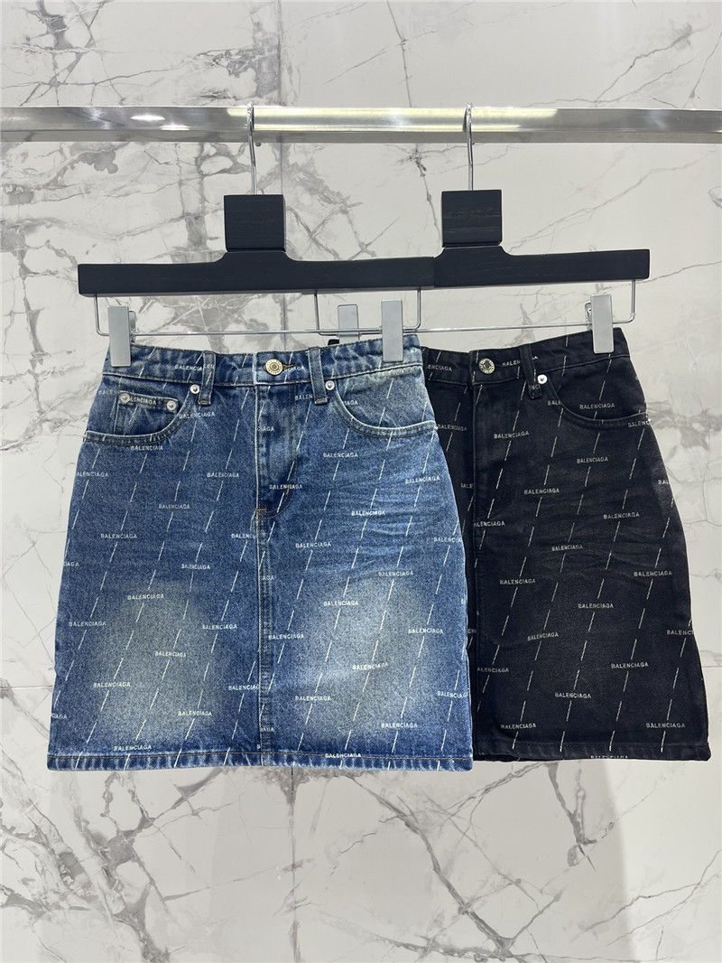 Ba1en*iaga diagonal stripe logo denim skirt replicas clothes