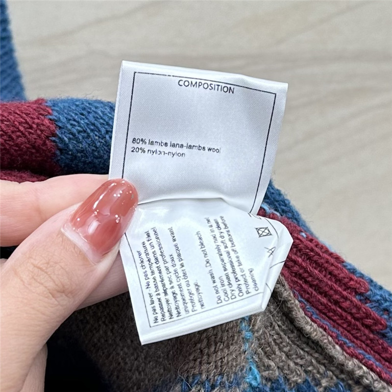 ch**el D1am0nd jacquard knit vest in navy