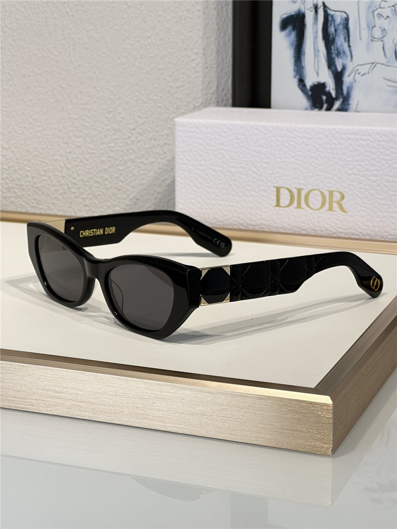 D10r new cat-eye sunglasses