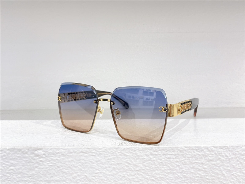 Ch**el noble and elegant sunglasses