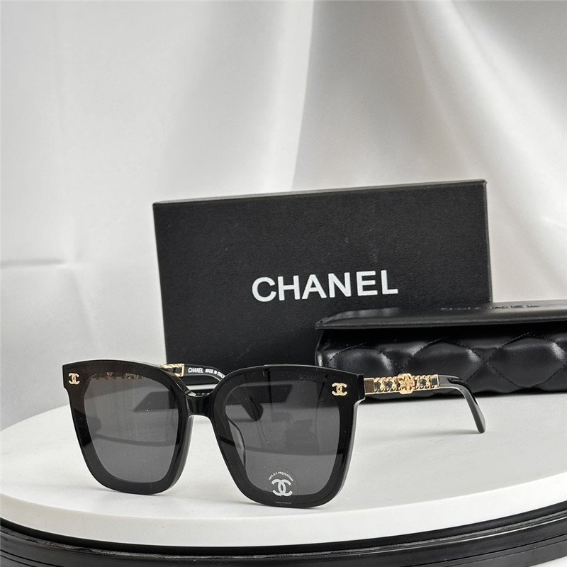 Ch**el popular sunglasses
